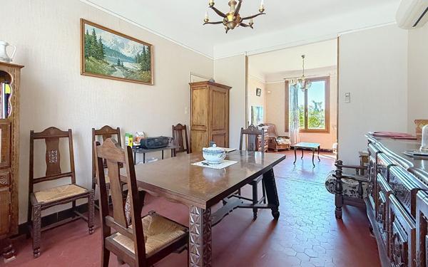 Maison à vendre    6 pièces •  Avignon
