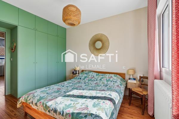 À deux pas du Forum de Talence et du tramway, charmante maison rénovée avec terrasse et cave — un véritable coup de cœur en plein centre de Talence !