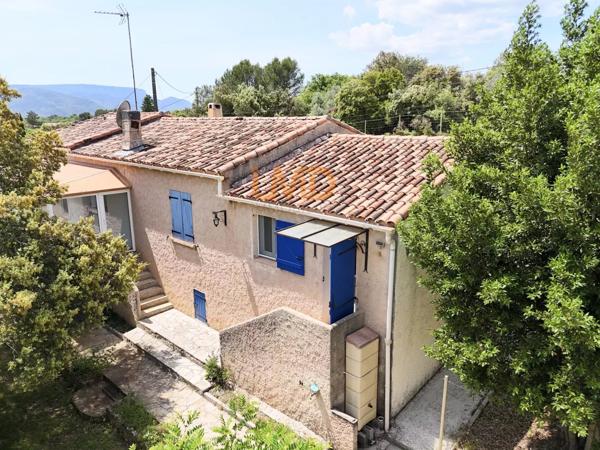 Saint Maximin: Maison T4 127m2 terrain 1011m2