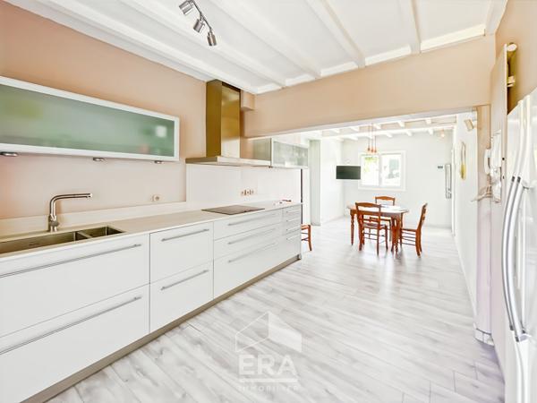 BLANQUEFORT Centre-ville - Maison de 115m² de plain-pied - Garage, jardin, calme - Proche TRAM E