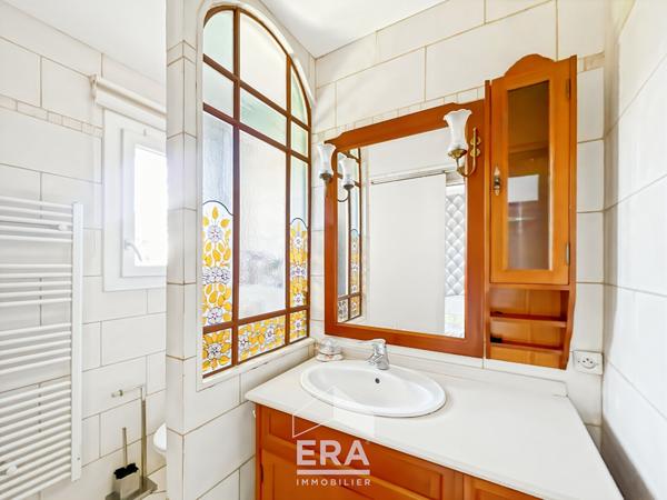 BLANQUEFORT Centre-ville - Maison de 115m² de plain-pied - Garage, jardin, calme - Proche TRAM E