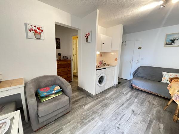 Appartement 2 pièces + cabine. Parking. Cavalaire-sur-Mer (83240)