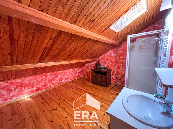 Maison de 115 m²  sur un terrain de 1246 m² à Blaye-les-Mines.