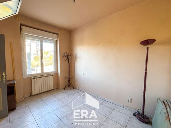 Maison de 115 m²  sur un terrain de 1246 m² à Blaye-les-Mines.