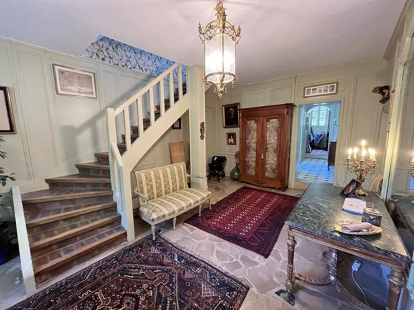 CHATEAU DU 17EME SIECLE