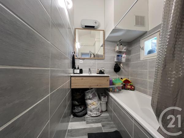 Maison à vendre  3 pièces - 58,43 m2 COGOLIN - 83