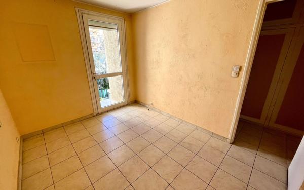Appartement à vendre    4 pièces • 78,23 m2 Le Cannet