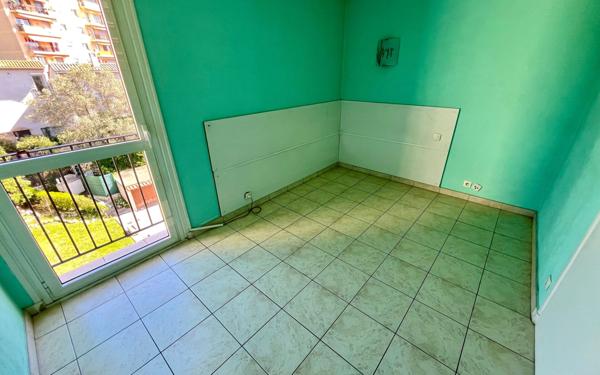 Appartement à vendre    4 pièces • 78,23 m2 Le Cannet