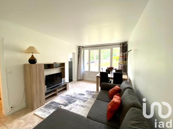 Studio 1 pièce de 34 m² à Carrières-sur-Seine (78420)