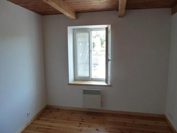 Appartement à louer à Grandrieu (48600)