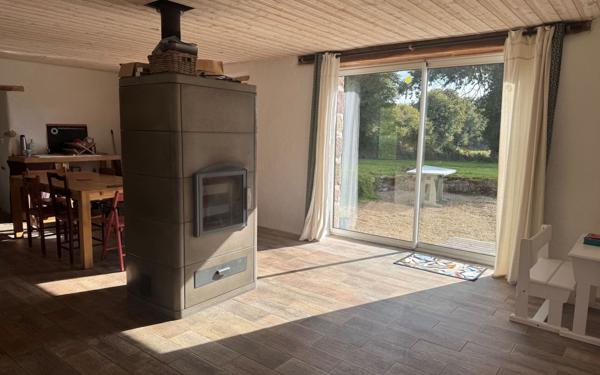 Maison à vendre    4 pièces • 95,50 m2 Mellionnec