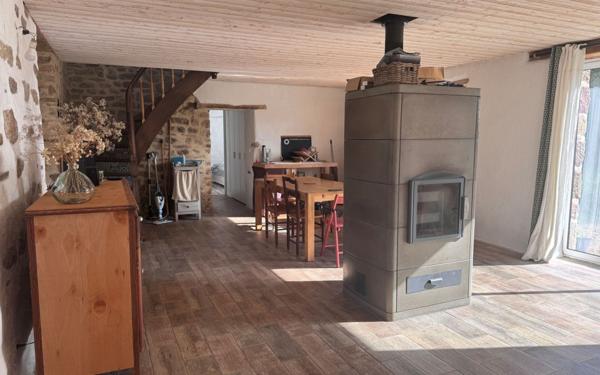 Maison à vendre    4 pièces • 95,50 m2 Mellionnec