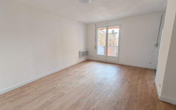 Appartement à vendre    3 pièces • 67,47 m2 Grenoble