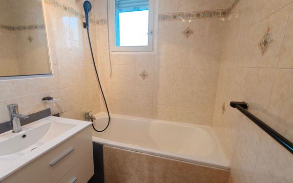 Appartement à vendre    3 pièces • 67,47 m2 Grenoble