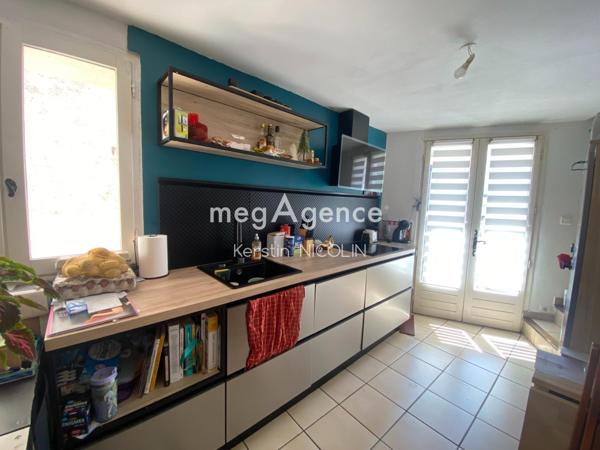 Maison à CUERS, 83390 - 3 pièces 65m²