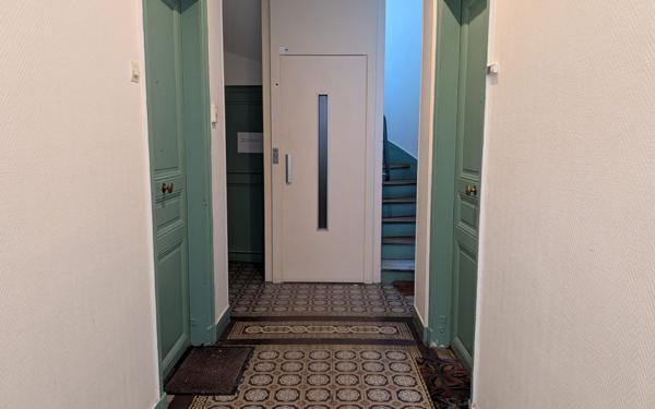 Appartement à vendre    2 pièces • 34,45 m2 Paris 15