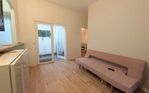 Appartement à vendre    2 pièces • 34,45 m2 Paris 15