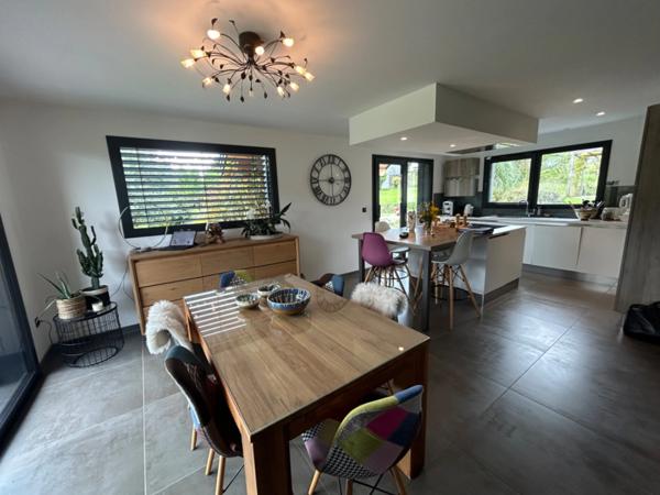 EPERSY, magnifique maison contemporaine, 4 pièces 121 m² env, sur terrain de 745 m²