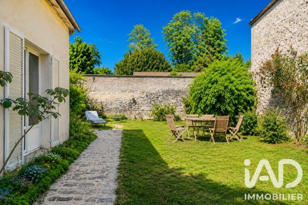 Maison à vendre 7 pièces 140 m² Fontainebleau