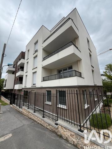 Appartement à vendre 3 pièces 63 m² Lagny-sur-Marne