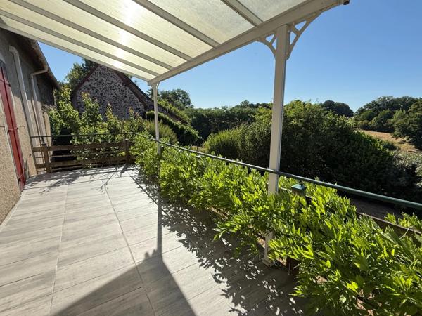 EN EXCLUSIVITE ! Maison en pierre 120m², 3 chambres, sur terrain de 936m², 168 000 €