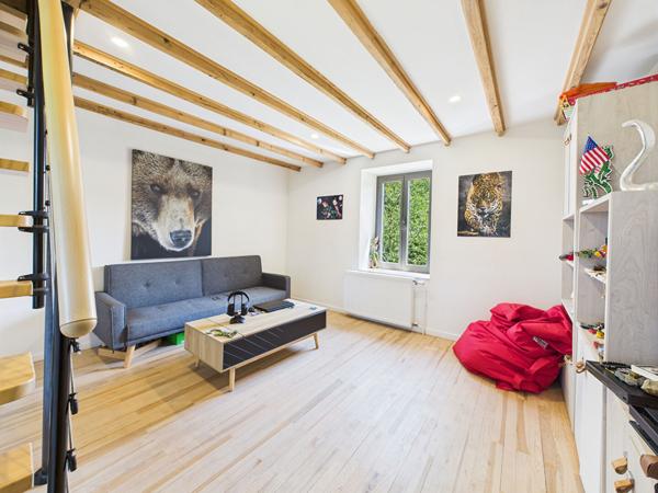 Corps de ferme rénové avec gîte indépendant, piscine et plus d'un hectare de terrain à PLATS