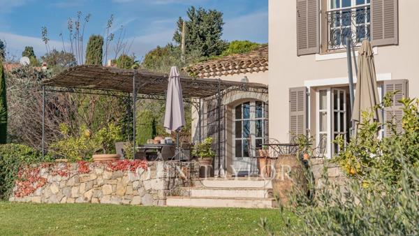 Propriété d’Exception - élégance et vue panoramique