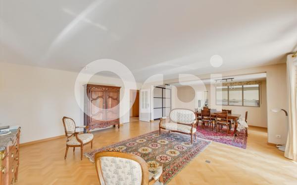 Appartement à vendre    5 pièces • 129,70 m2 Senlis