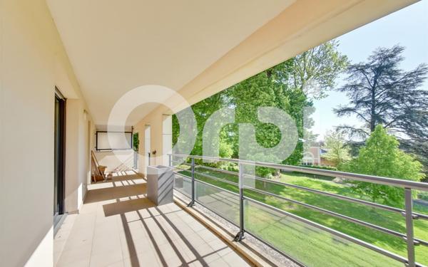 Appartement à vendre    5 pièces • 129,70 m2 Senlis