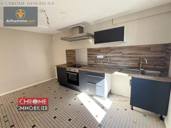 Vente Maison 7 pièces 230 m2 à Escassefort