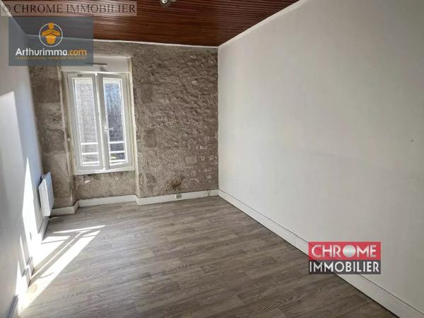 Vente Maison 7 pièces 230 m2 à Escassefort