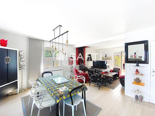 Proche toutes commodités maison avec 4 chambres, véranda et sous-sol
