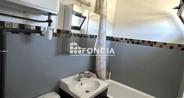 À vendre Studio 24 m² - Bormes-les-mimosas 83230
