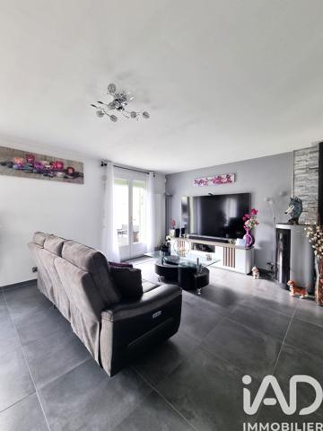 Maison à vendre 5 pièces 80 m² Brie-Comte-Robert