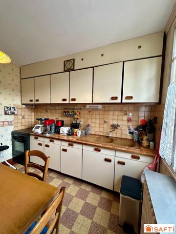 Maison sur sous sol semi enterré avec accès de plain pied