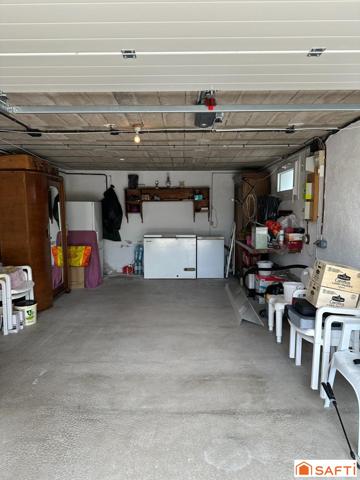 Maison sur sous sol semi enterré avec accès de plain pied