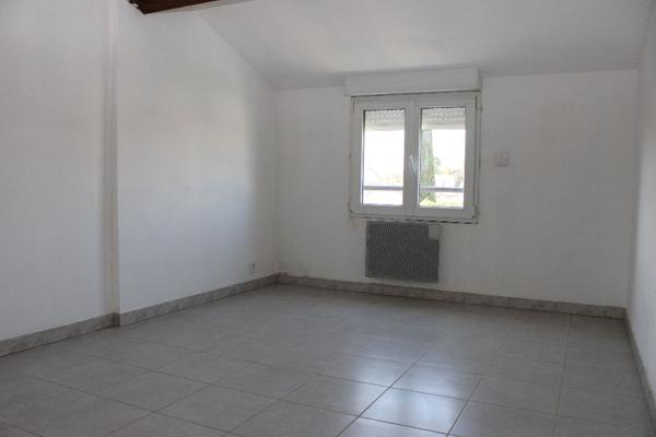 Maison 4 pièces avec jardin Le Cailar