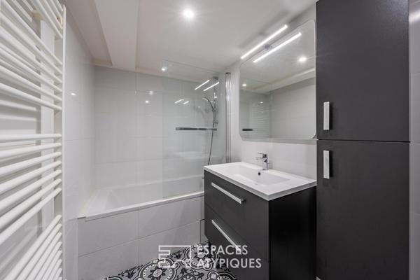 La maison atypique d’architecte avec piscine et jardin sans vis-à-vis