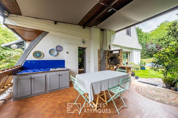 La maison atypique d’architecte avec piscine et jardin sans vis-à-vis