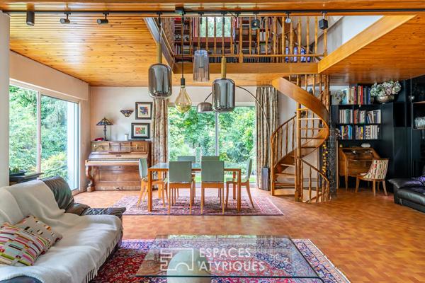 La maison atypique d’architecte avec piscine et jardin sans vis-à-vis