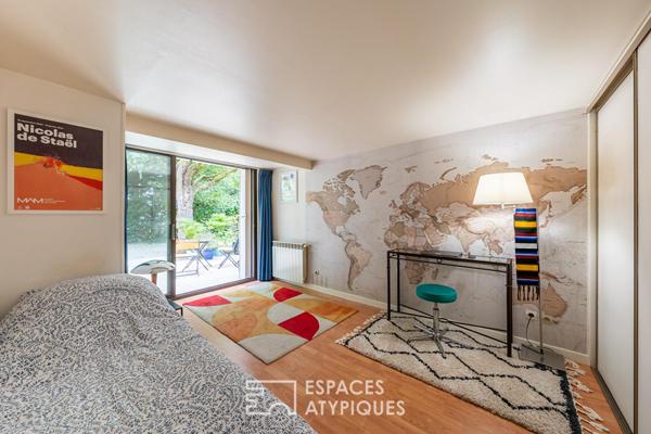 La maison atypique d’architecte avec piscine et jardin sans vis-à-vis
