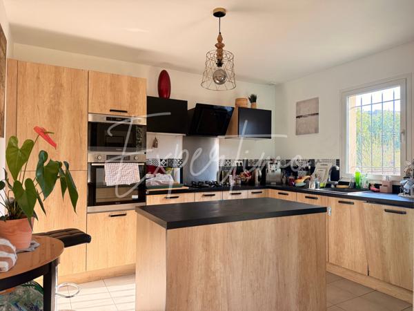 Pierrevert (04860) Maison de type 4 à Pierrevert