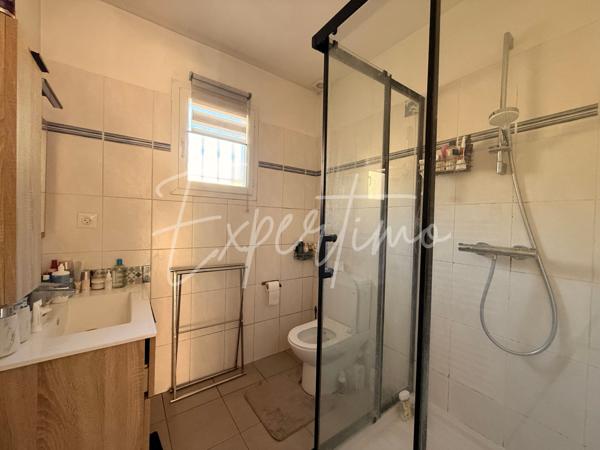 Pierrevert (04860) Maison de type 4 à Pierrevert