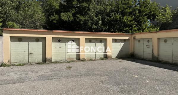 À vendre Parking 48 m² - Avignon 84000