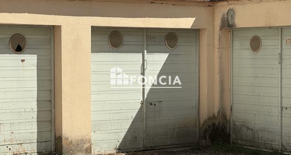 À vendre Parking 48 m² - Avignon 84000