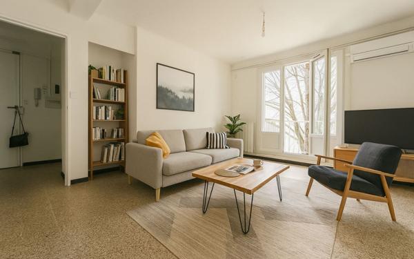 Appartement à vendre    3 pièces •  Nîmes