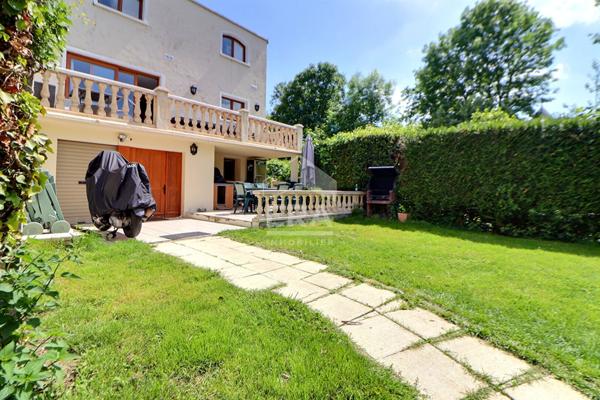 Maison 5 pièces à vendre à Saint Leu La Forêt - Réf. 12483