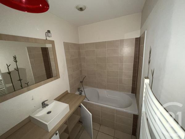 Appartement F2 à vendre  2 pièces - 28 m2 PEZENAS - 34