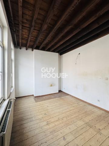 SAINT PIERRE – MAISON D’ENVIRON 113 M² AVEC QUATRE CHAMBRES ET BEAUX VOLUMES