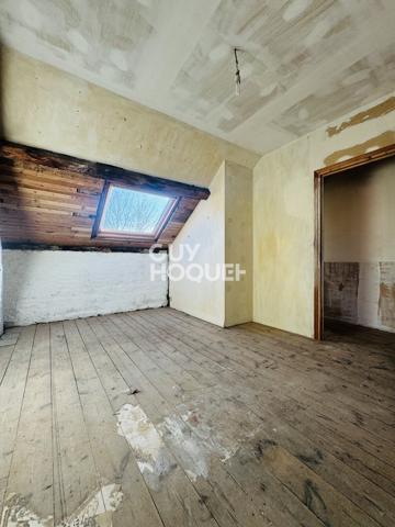 SAINT PIERRE – MAISON D’ENVIRON 113 M² AVEC QUATRE CHAMBRES ET BEAUX VOLUMES